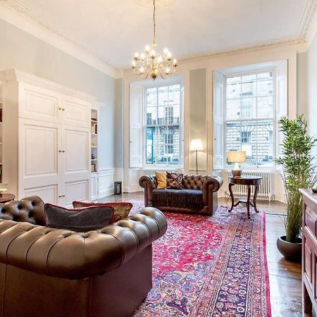 Joivy Converted Flat In Historic Building In New Town Edinburgh Bagian luar foto