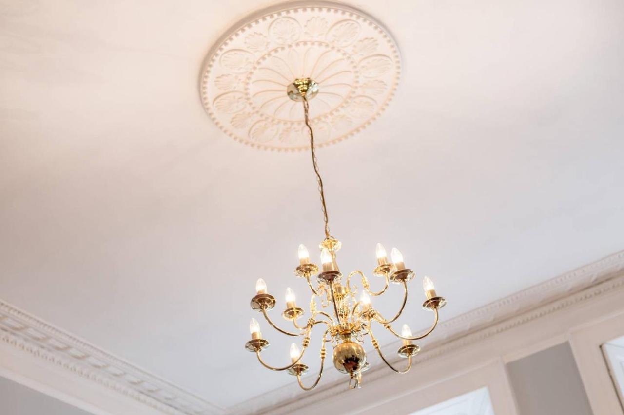 Joivy Converted Flat In Historic Building In New Town Edinburgh Bagian luar foto